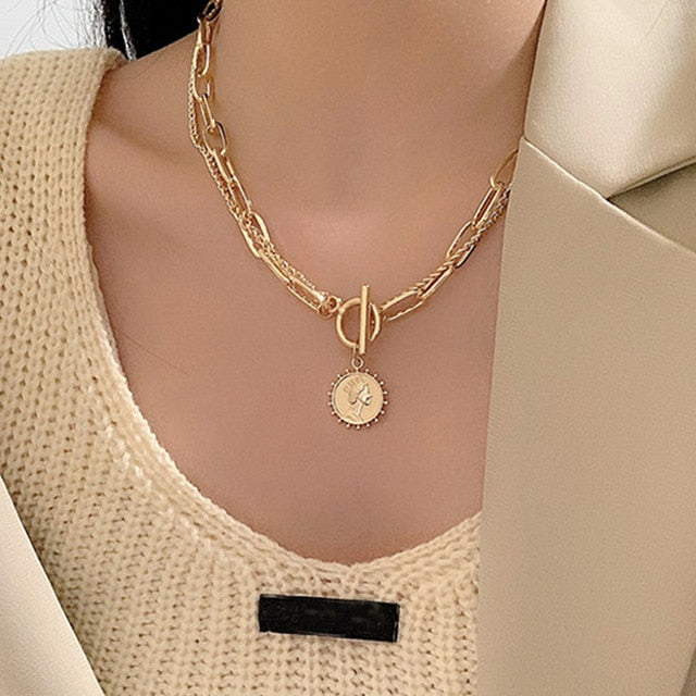 Fashion Asymmetric Lock Necklace