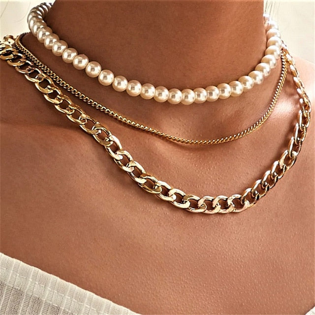 Fashion Asymmetric Lock Necklace